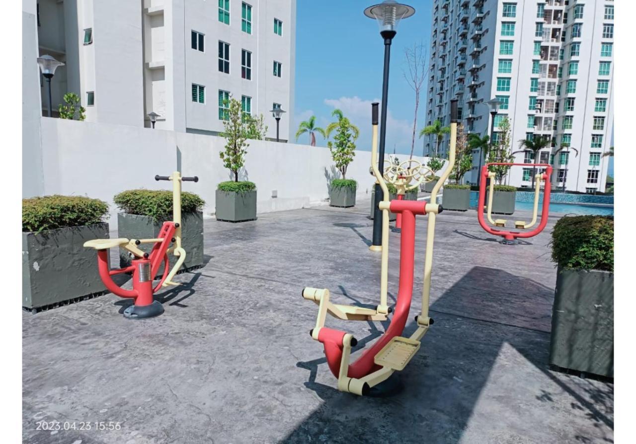City Town 2-6 Pax Beautiful View Cozy Condo, Jelutong, Georgetown, Centre Heart Of Penang Island, Near Highway Komtar Gurney Exterior foto